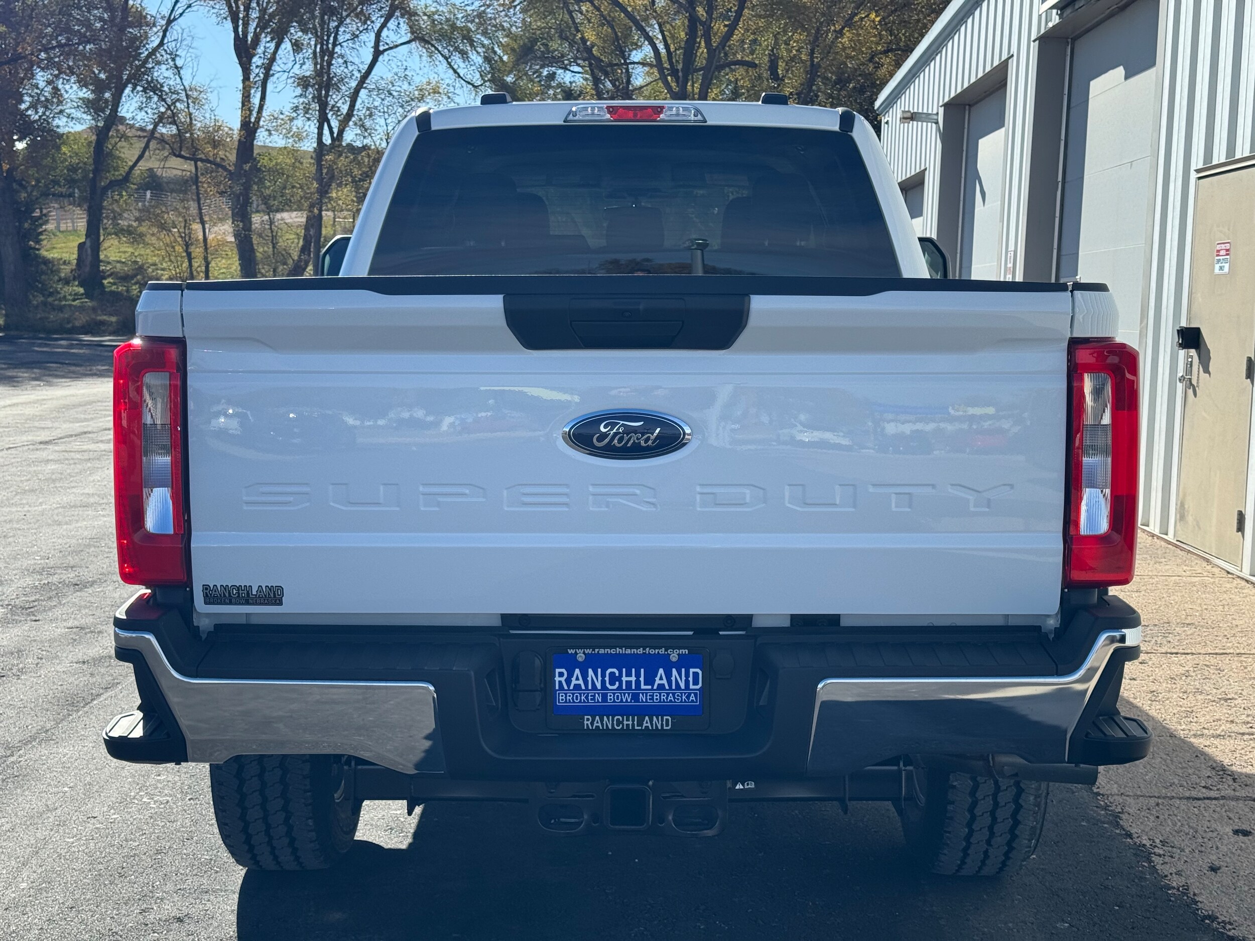 2026 Ford F-350 XLT photo 3