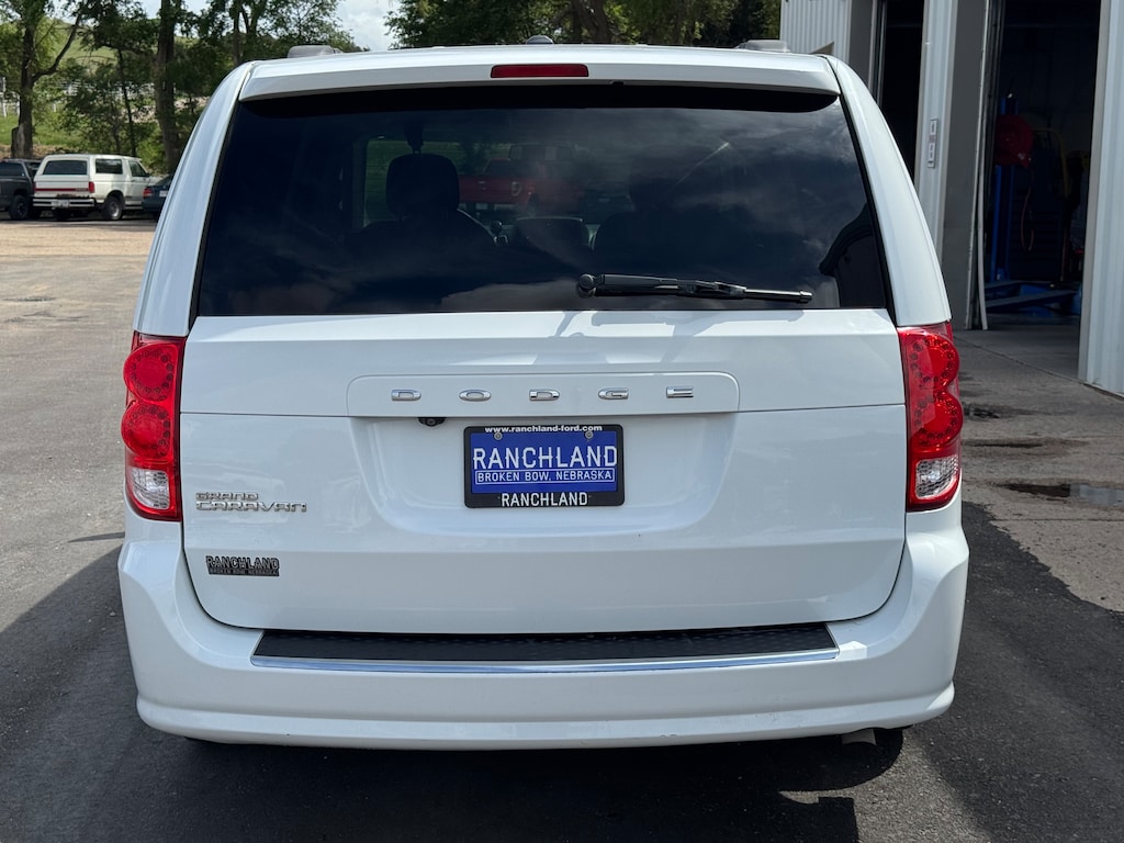 Used 2018 Dodge Grand Caravan SE Van Passenger Van