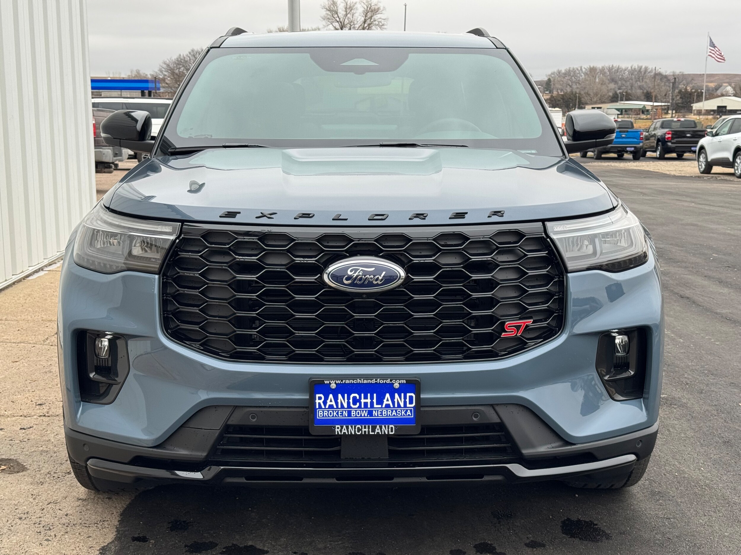 2026 Ford Explorer ST photo 4