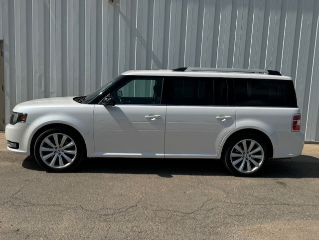 Used 2013 Ford Flex SEL with VIN 2FMGK5C86DBD23637 for sale in Broken Bow, NE