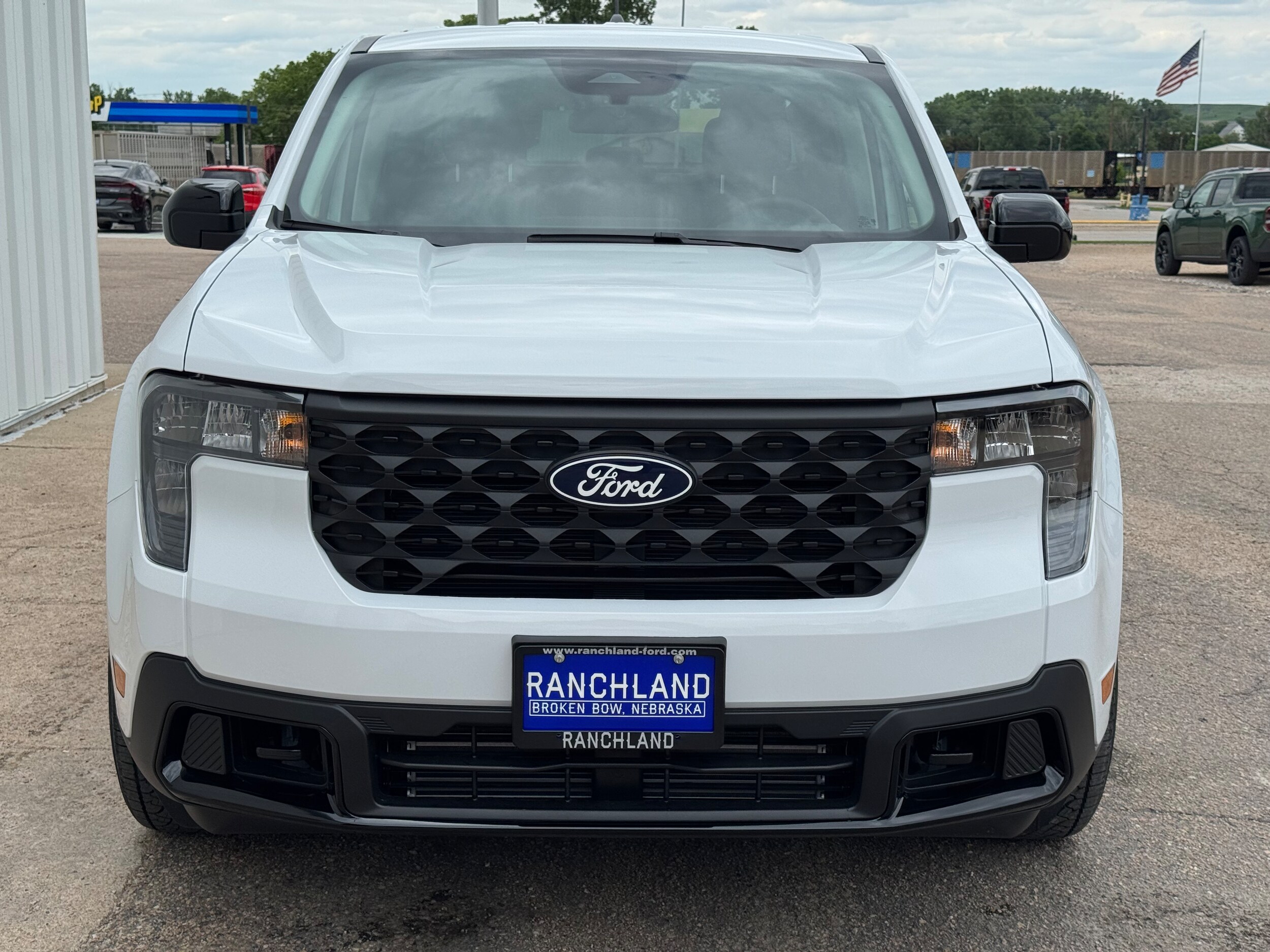 2025 Ford Maverick XLT photo 3