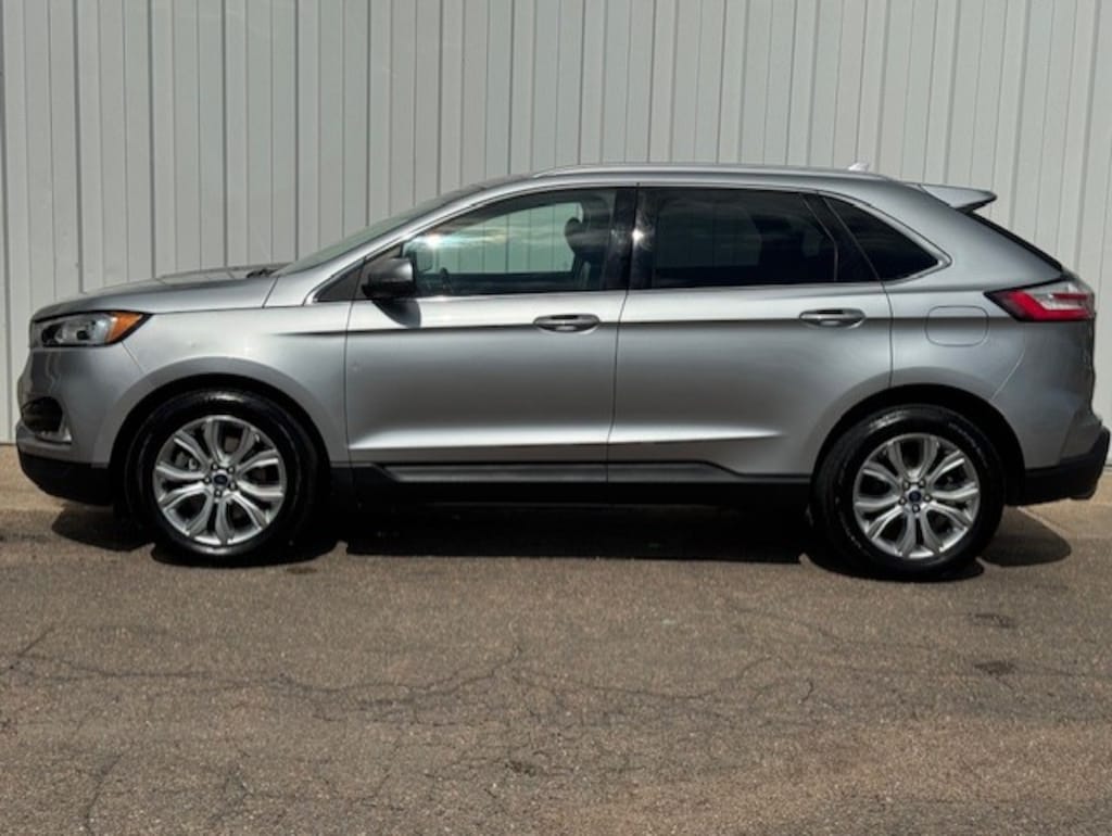 Used 2020 Ford Edge Titanium SUV
