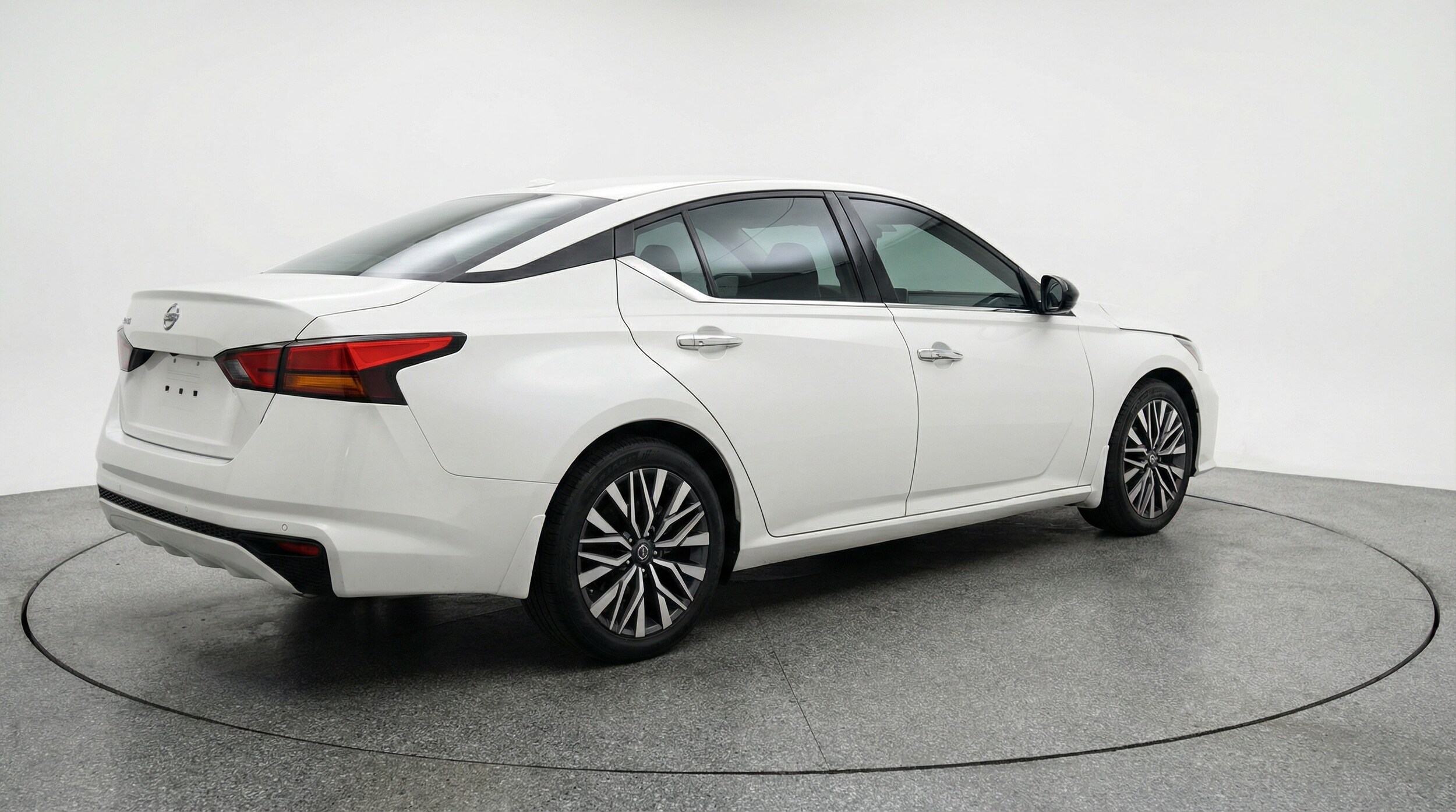 Thumbnail: 2025 Nissan Altima - 7