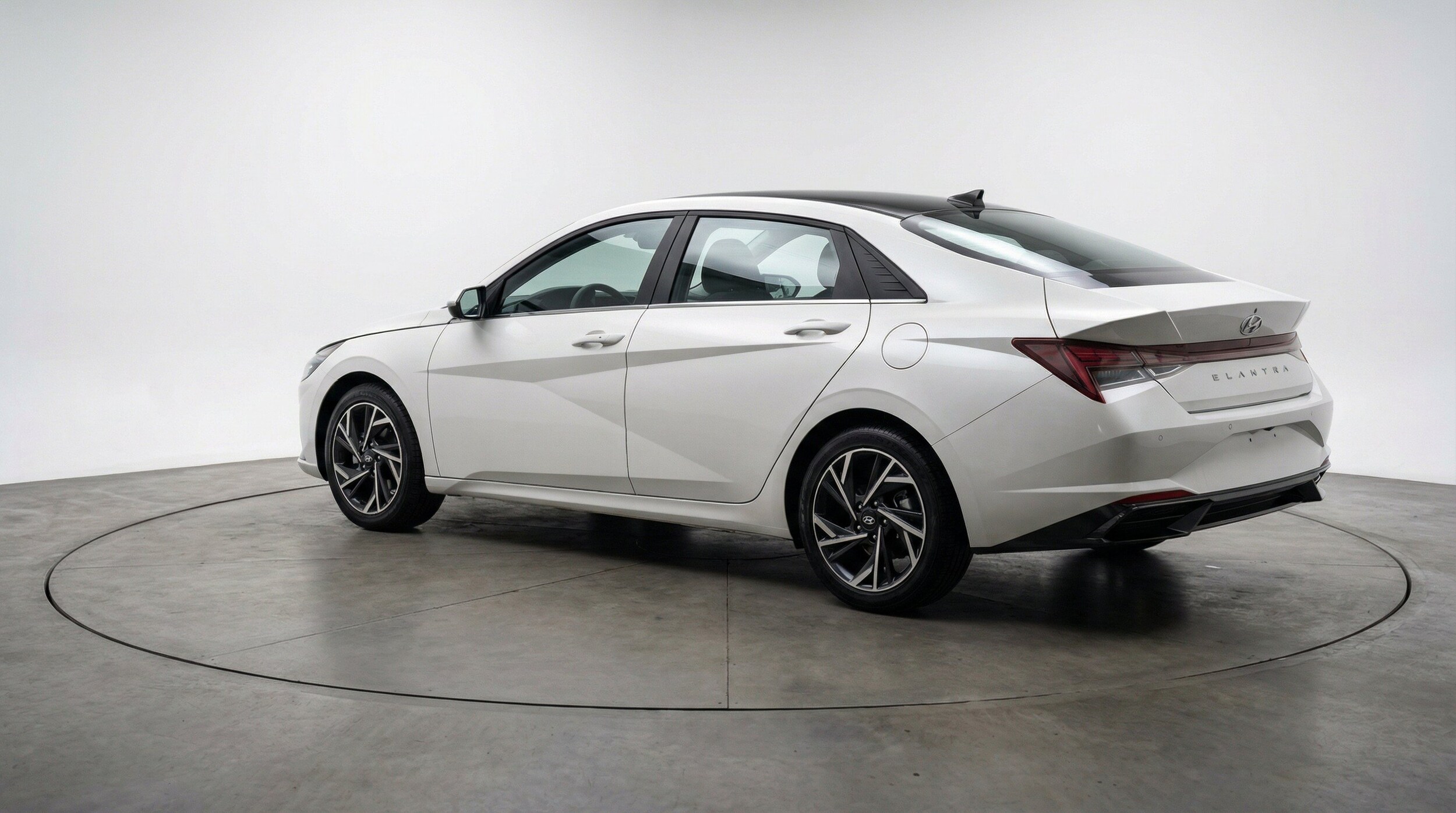 Thumbnail: 2025 Hyundai Elantra - 6