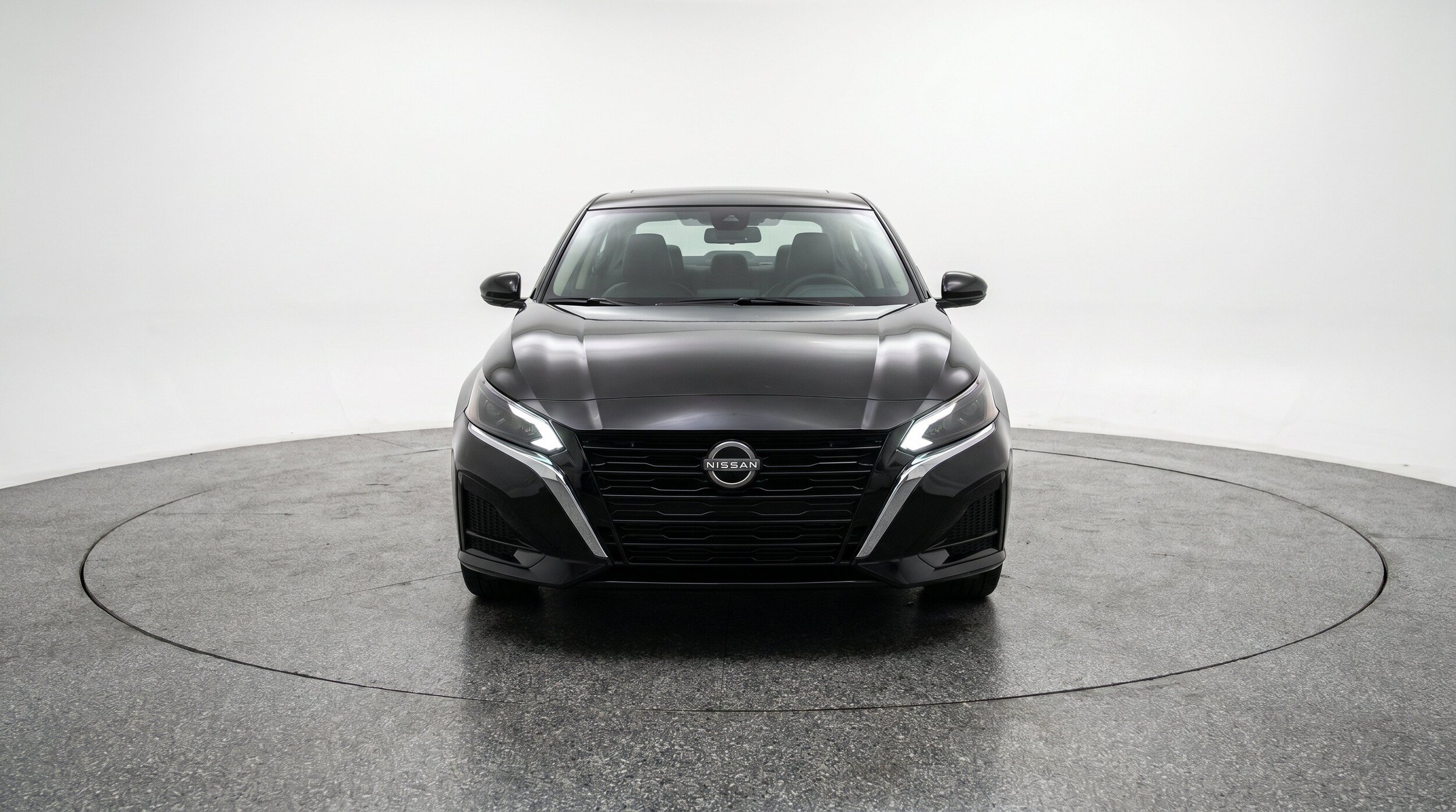 Thumbnail: 2025 Nissan Altima - 2