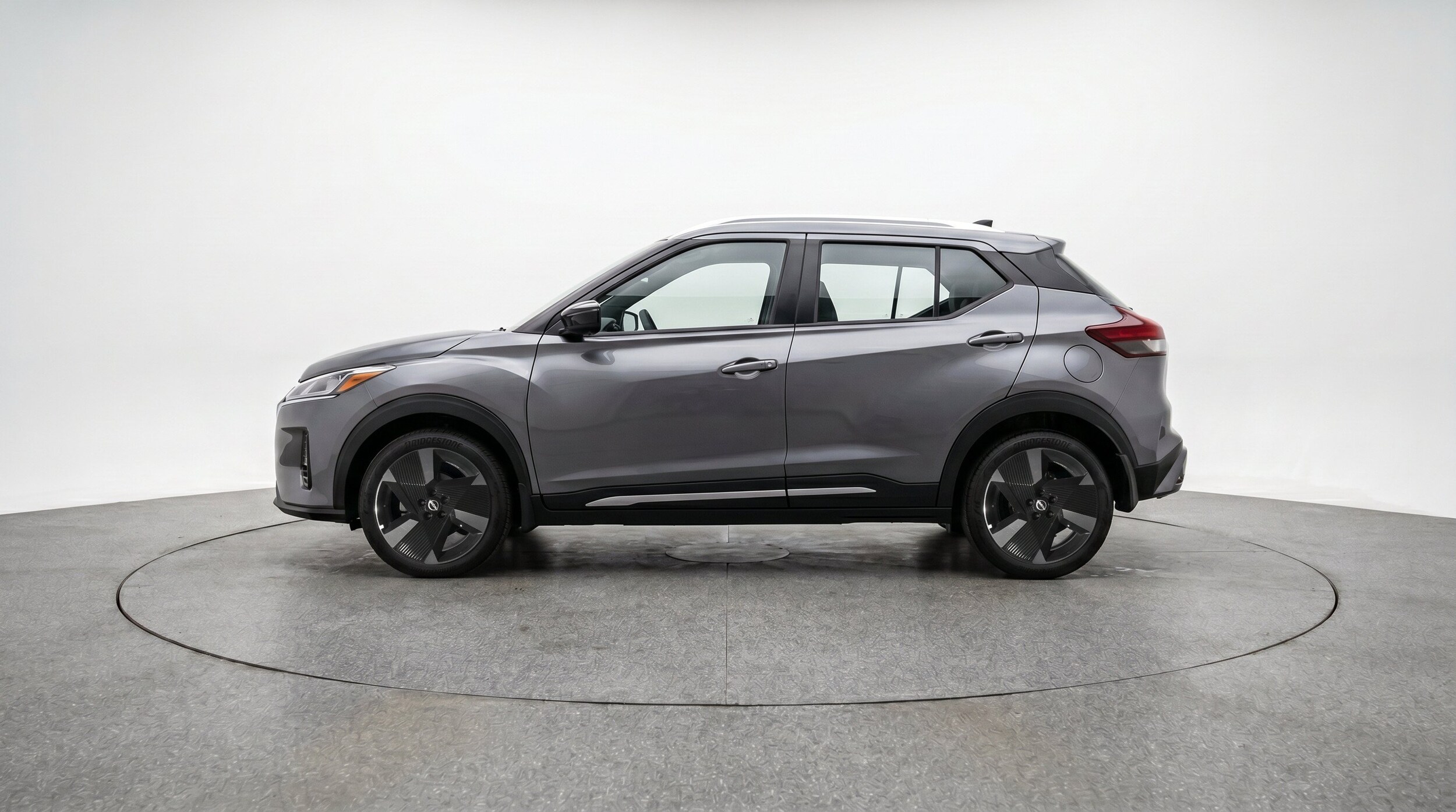 Thumbnail: 2026 Nissan Kicks - 5
