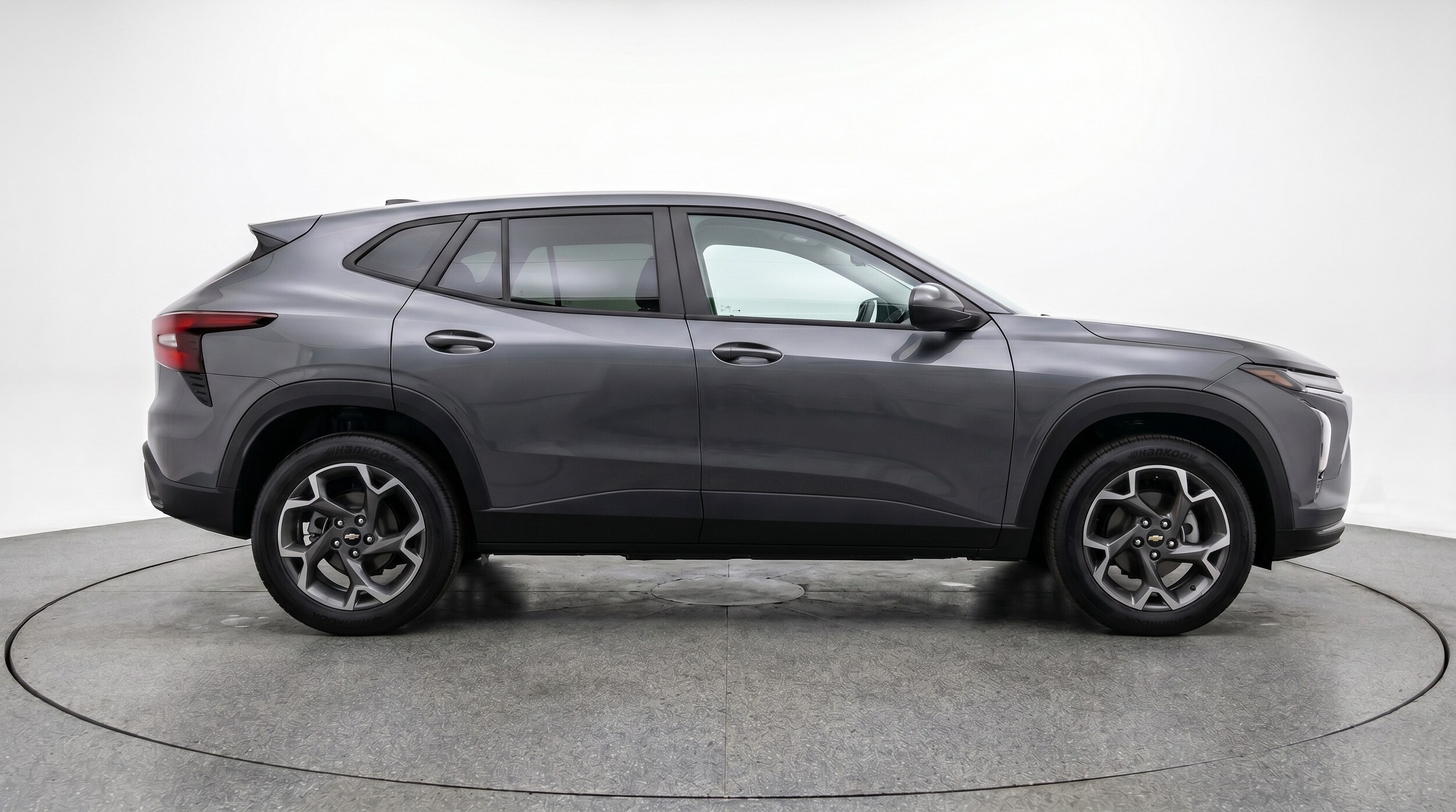 Thumbnail: 2025 Chevrolet Trax - 8