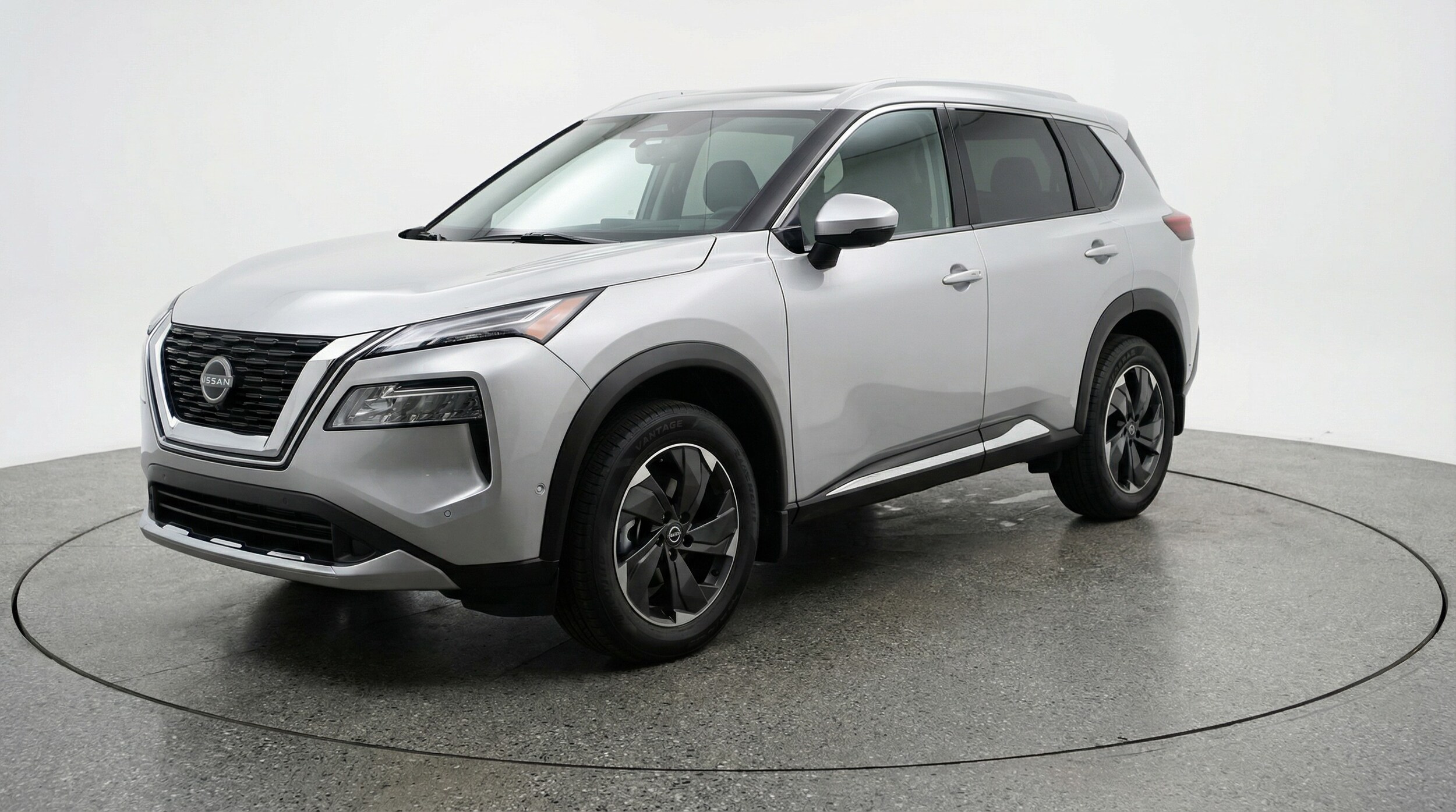 Thumbnail: 2025 Nissan Rogue - 3