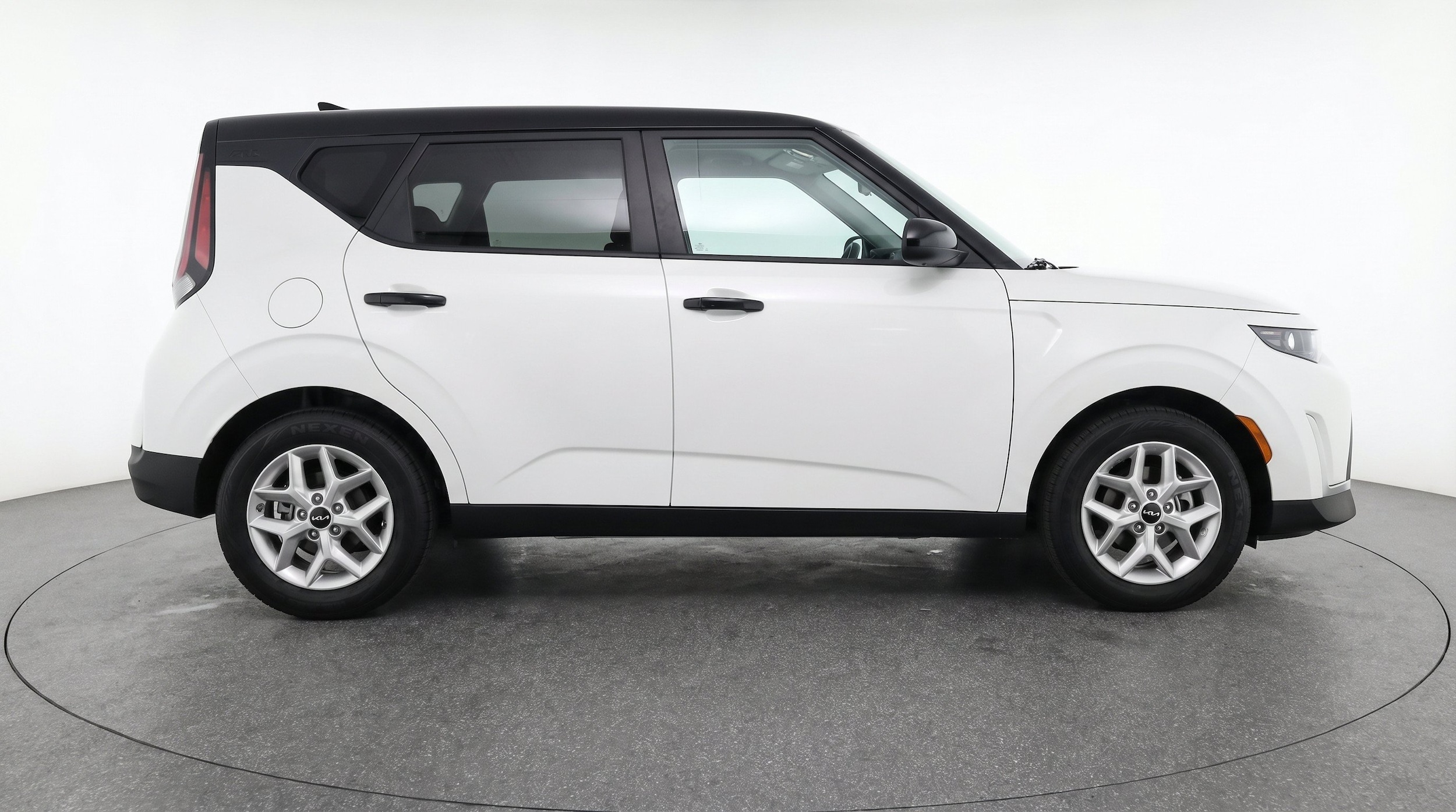 Thumbnail: 2025 Kia Soul - 11