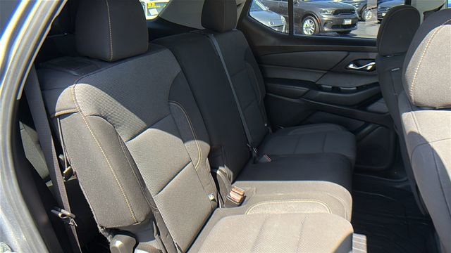 2019 Chevrolet Traverse 1LT - Photo 18