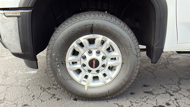 2026 GMC Sierra 2500HD Pro - Photo 9