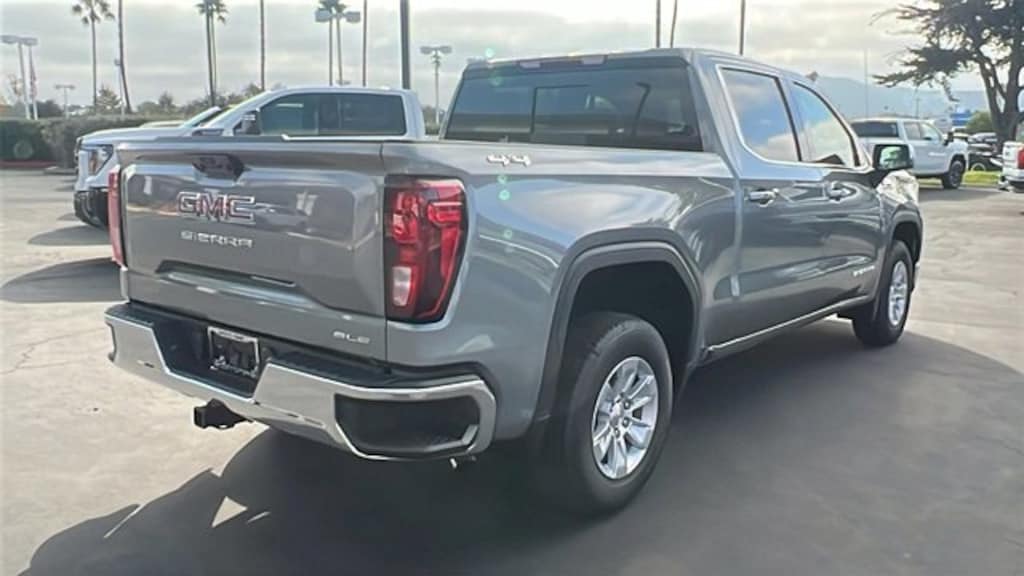 New 2026 GMC Sierra 1500 SLE Truck