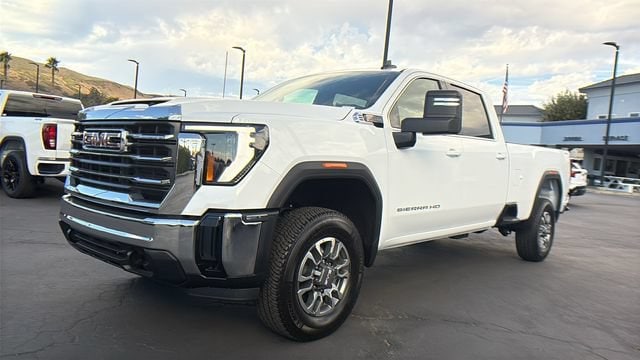 2026 GMC Sierra 3500HD SLE - Photo 7