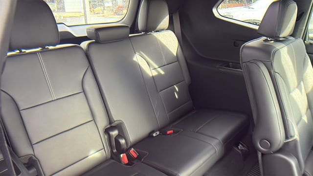 2026 GMC Acadia Elevation - Photo 16