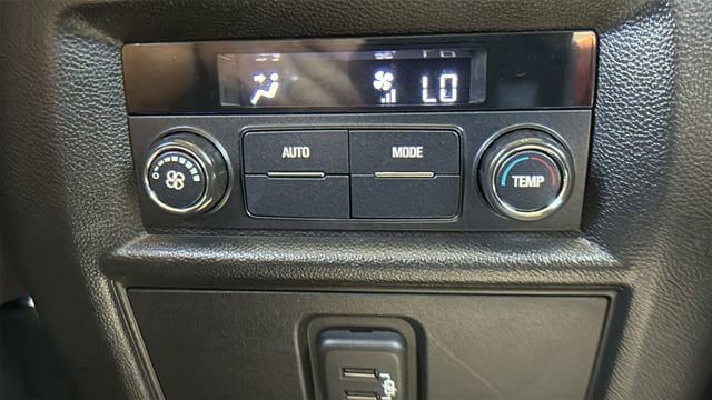 2019 Chevrolet Traverse 1LT - Photo 19