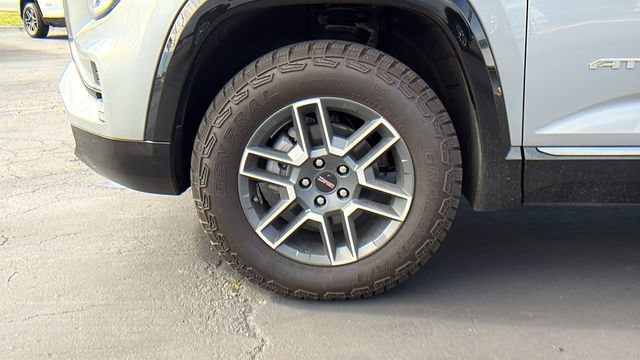 2026 GMC Terrain AT4 - Photo 9