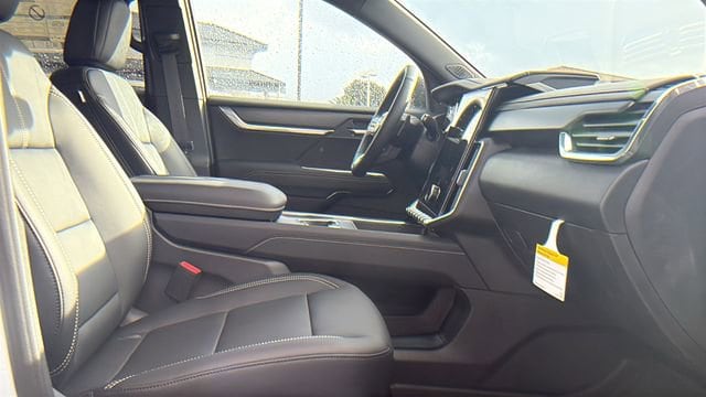 2026 GMC Acadia Elevation - Photo 15