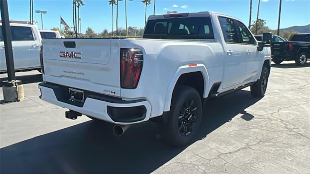 New 2026 GMC Sierra 2500 HD AT4 Truck