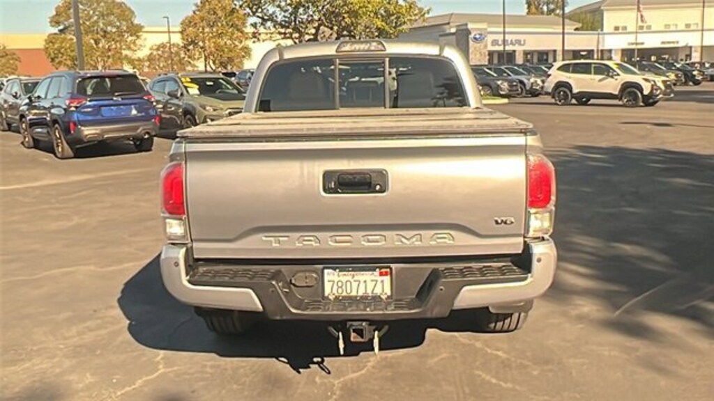 Used 2016 Toyota Tacoma Limited Truck Double Cab