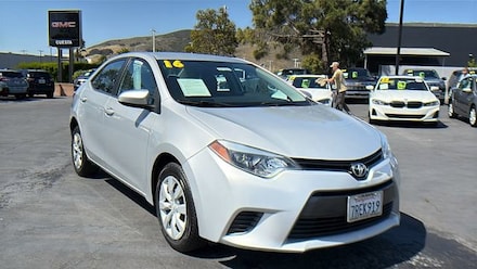2016 Toyota Corolla LE Sedan