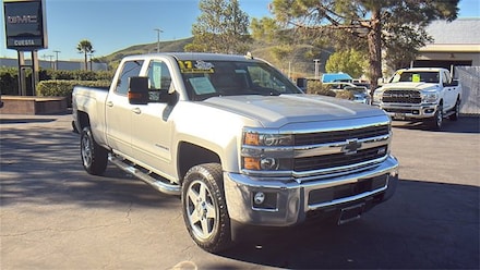 2017 Chevrolet Silverado 2500HD LT Truck Crew Cab