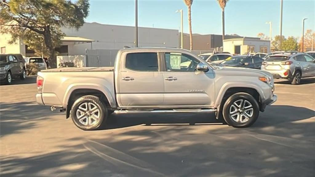 Used 2016 Toyota Tacoma Limited Truck Double Cab