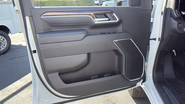 2026 GMC Sierra 3500HD SLE - Photo 20