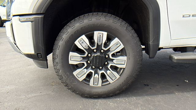 2026 GMC Sierra 2500HD Denali - Photo 9
