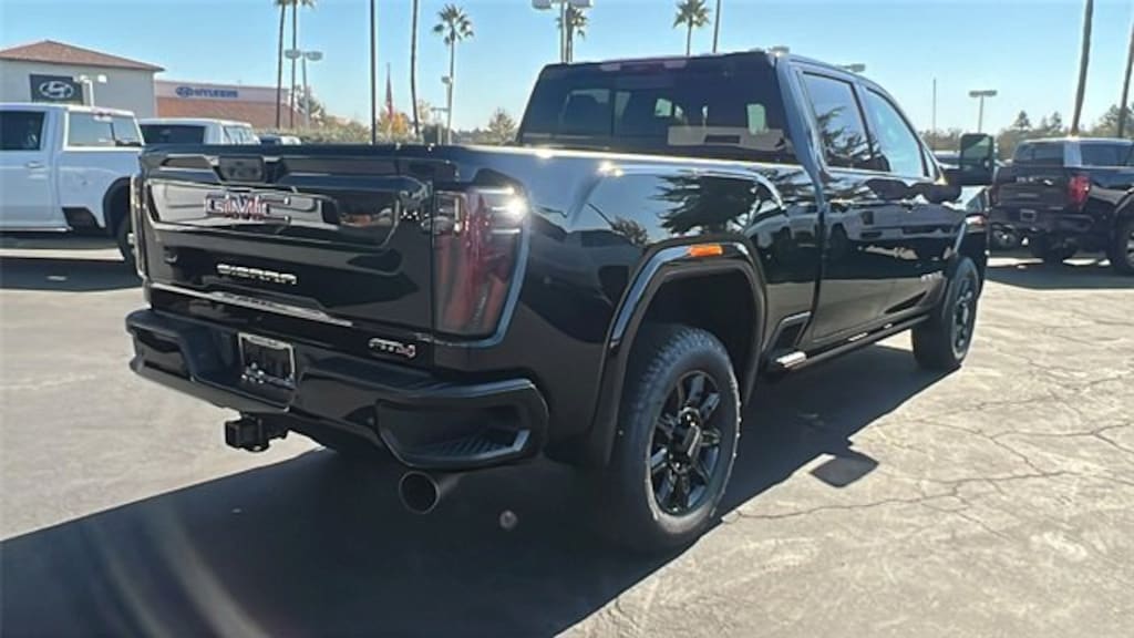 New 2026 GMC Sierra 2500 HD AT4 Truck