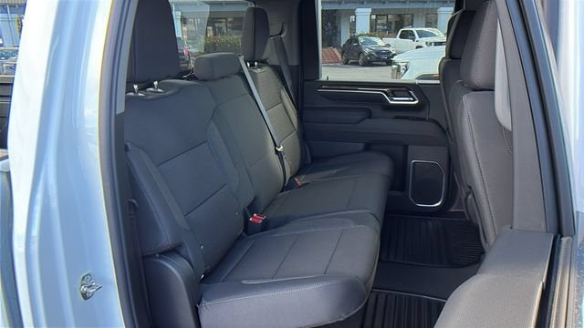 2026 GMC Sierra 3500HD SLE - Photo 15