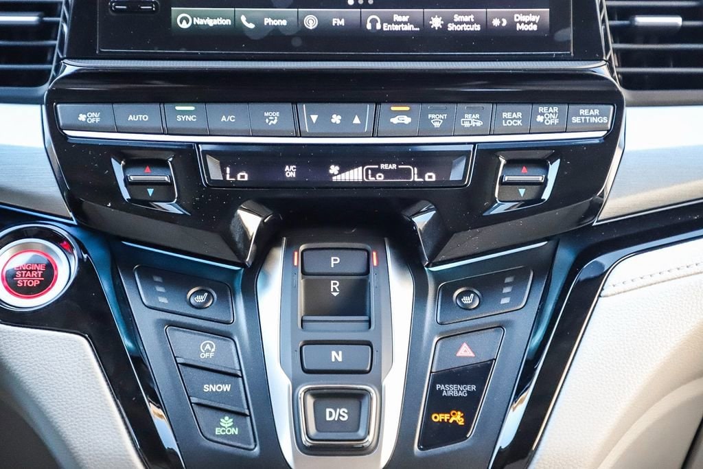 2026 Honda Odyssey Touring - Photo 14