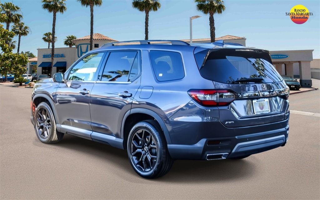 New 2025 Honda Pilot Touring SUV