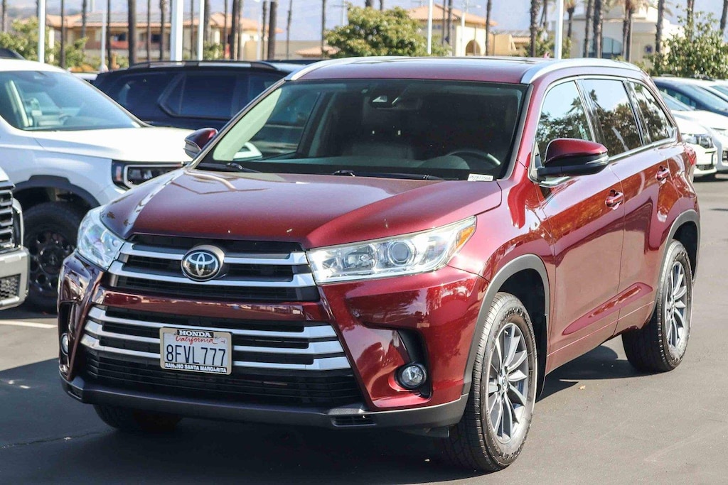 Used 2018 Toyota Highlander XLE SUV