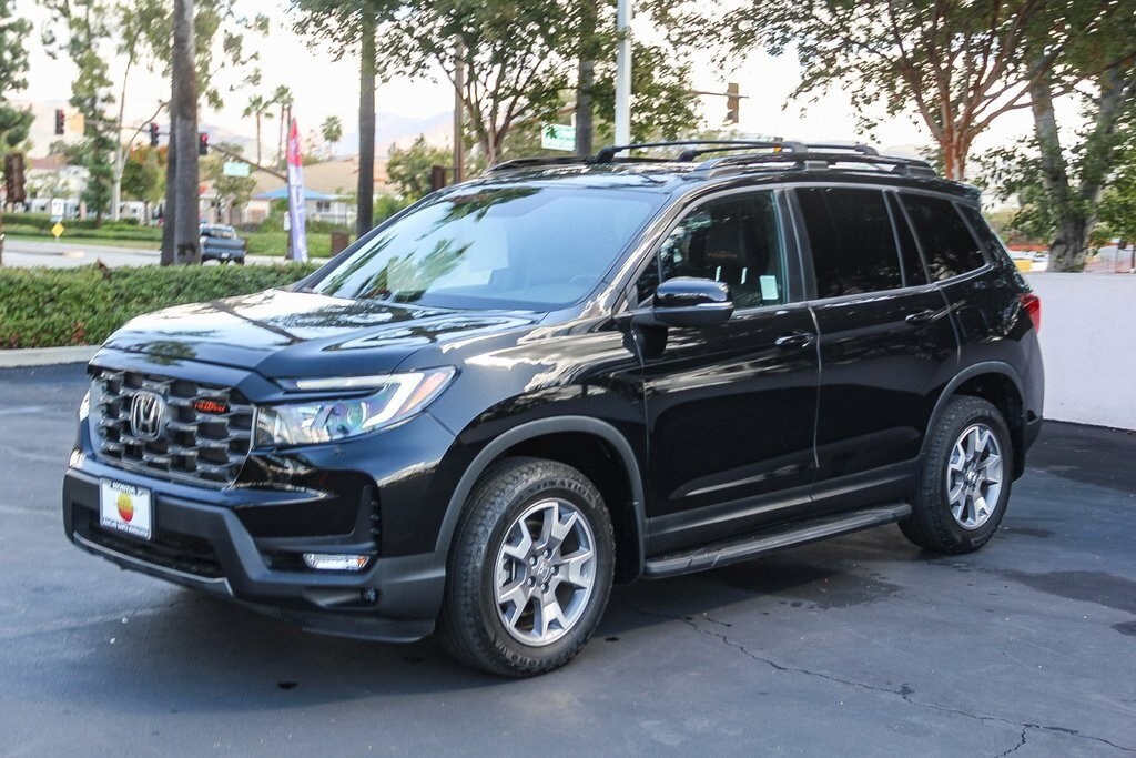 2022 Honda Passport TrailSport photo 3