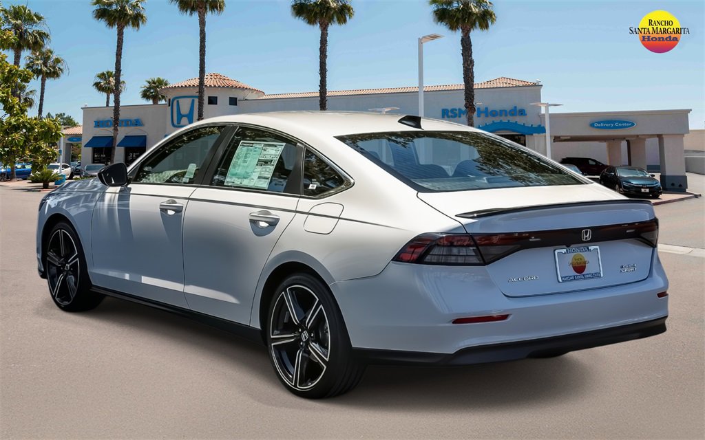 2025 Honda Accord Hybrid Sport photo 4
