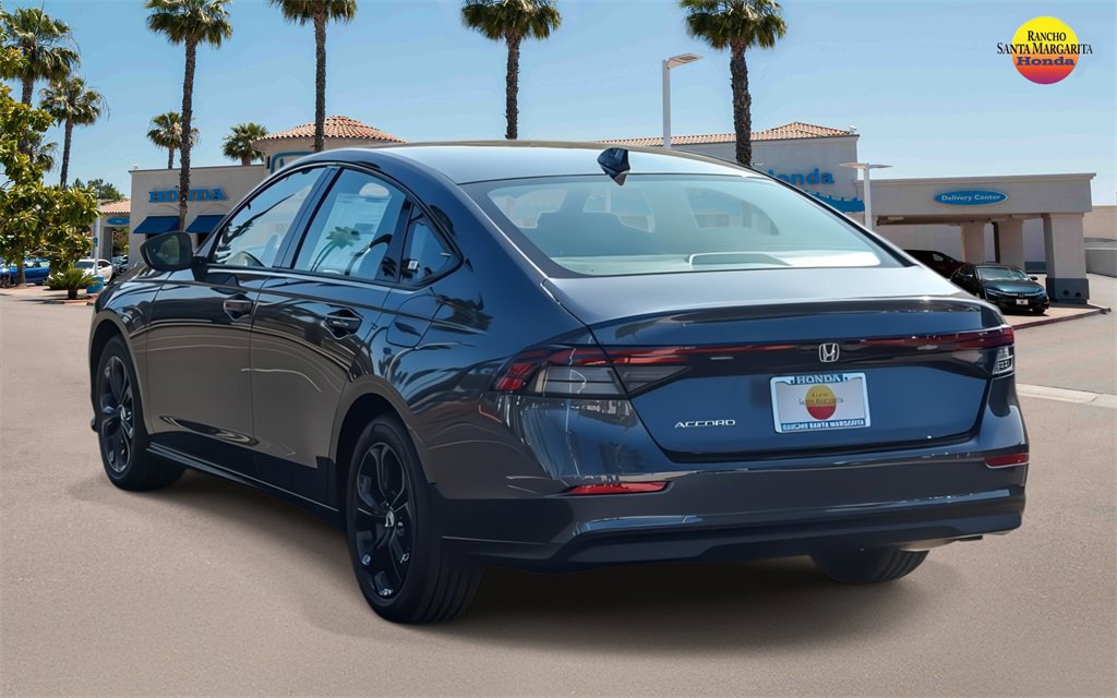 2025 Honda Accord SE photo 4