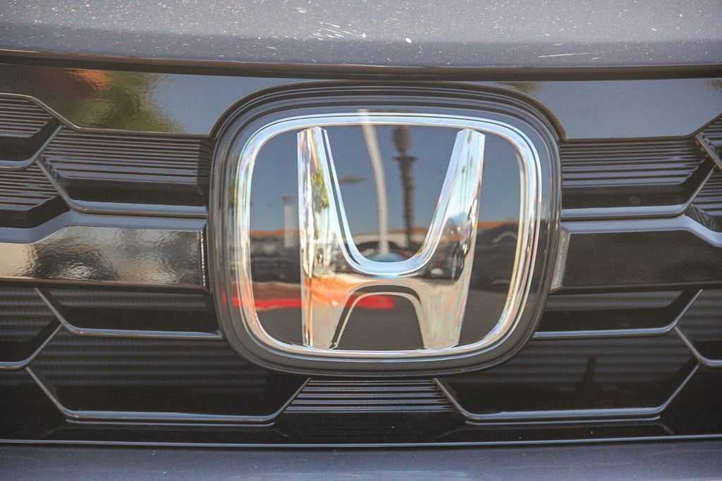 2026 Honda Odyssey Touring - Photo 12
