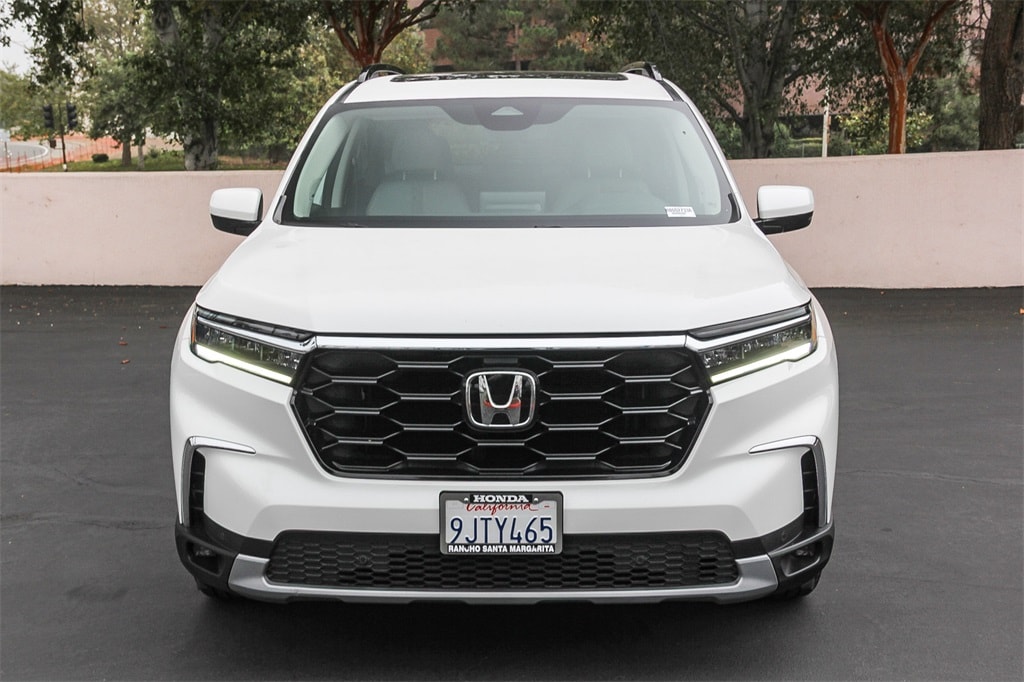 Certified 2024 Honda Pilot Touring SUV