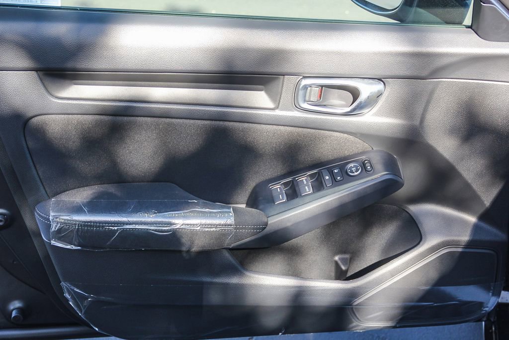 2026 Honda Civic Hatchback Sport - Photo 18