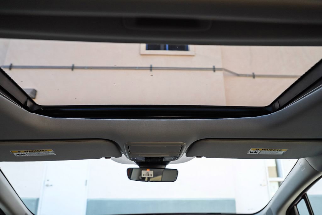 2026 Honda Odyssey Touring - Photo 17