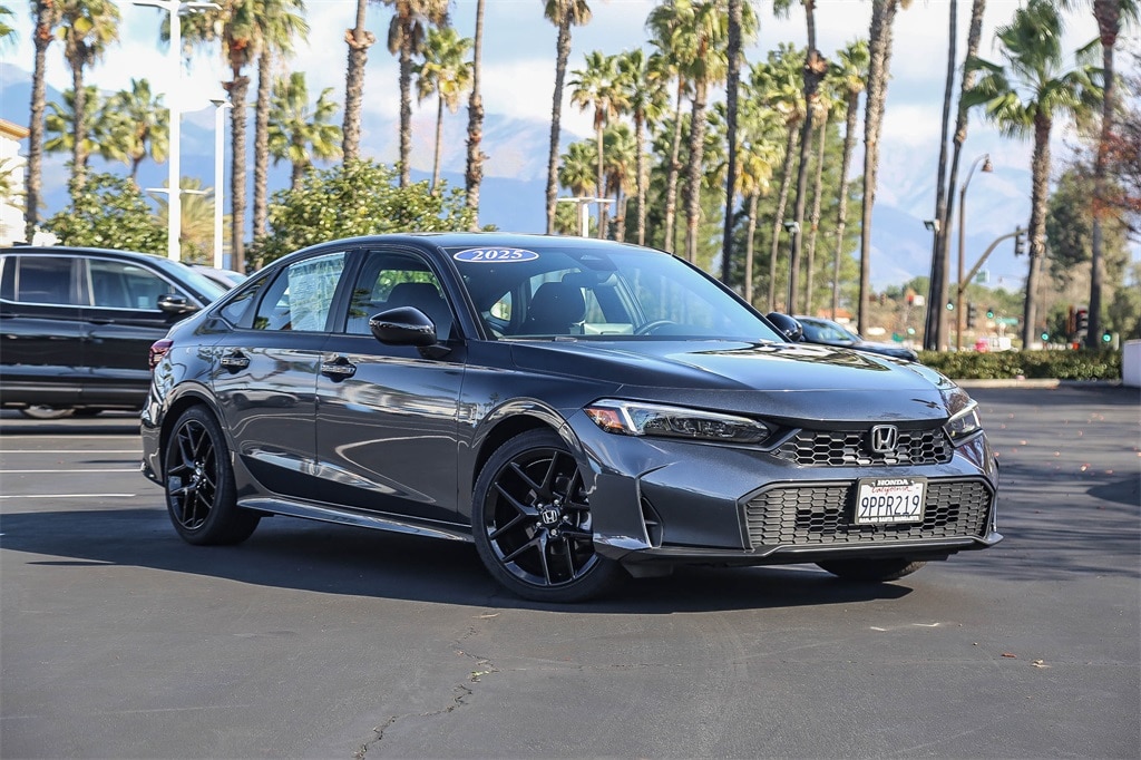 2025 Honda Civic Sport's photo