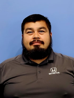 Staff member William Alvarado from ID_6afb0b4f5034