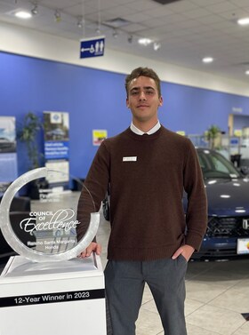 Staff member Davis Taylor from ID_4525af71f8cd