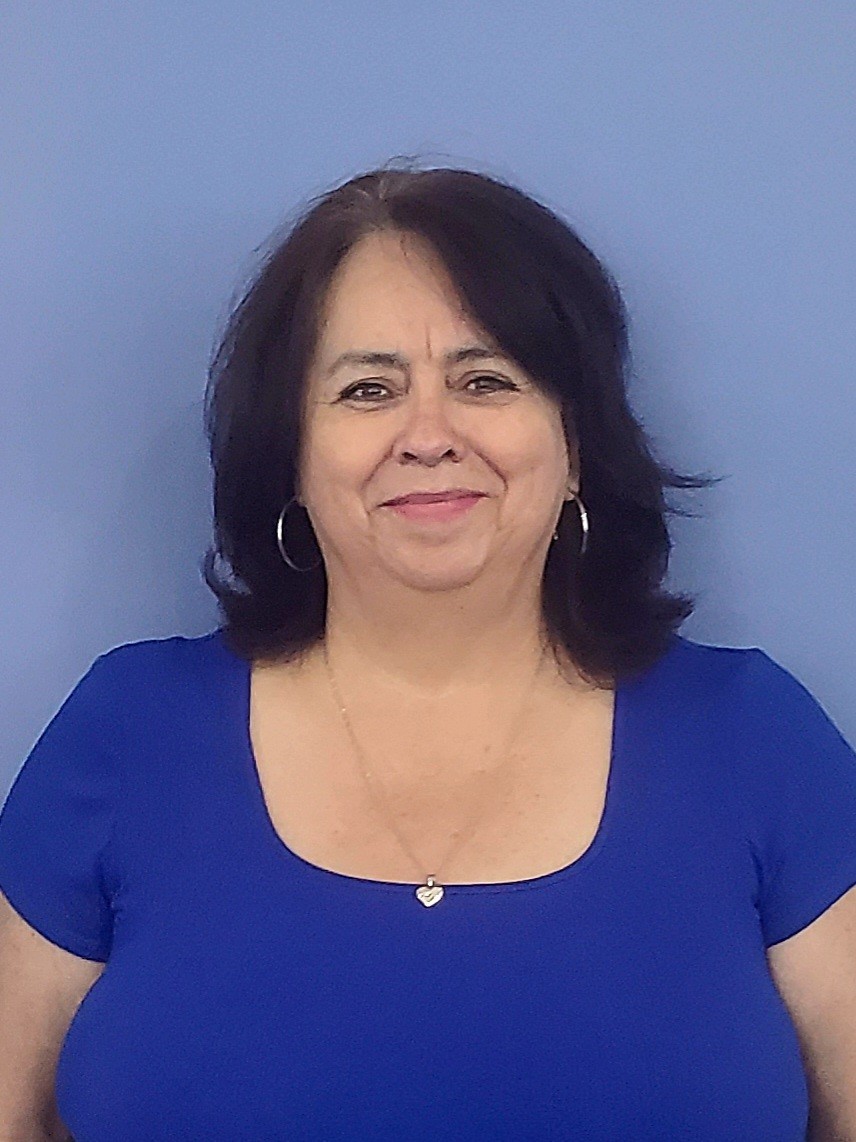 Staff member Leticia Harper from ID_4da2403a9cd7