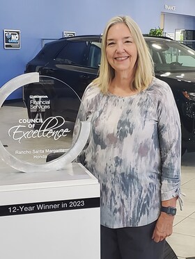 Staff member Debbie Griffith from ID_4da2403a9cd7