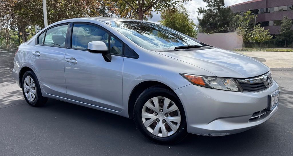 2012 Honda Civic LX Auto's photo