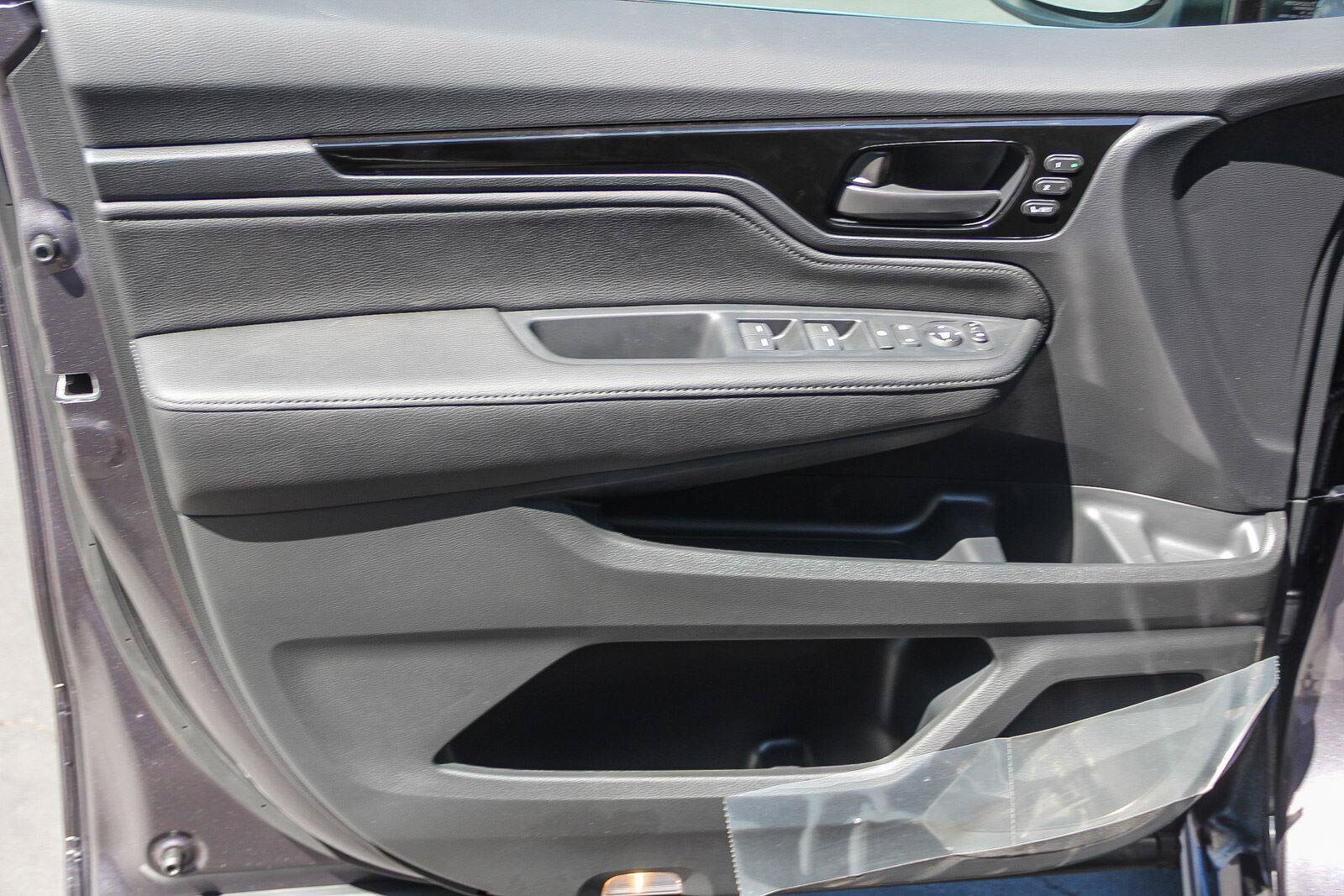 2026 Honda Odyssey Touring - Photo 19