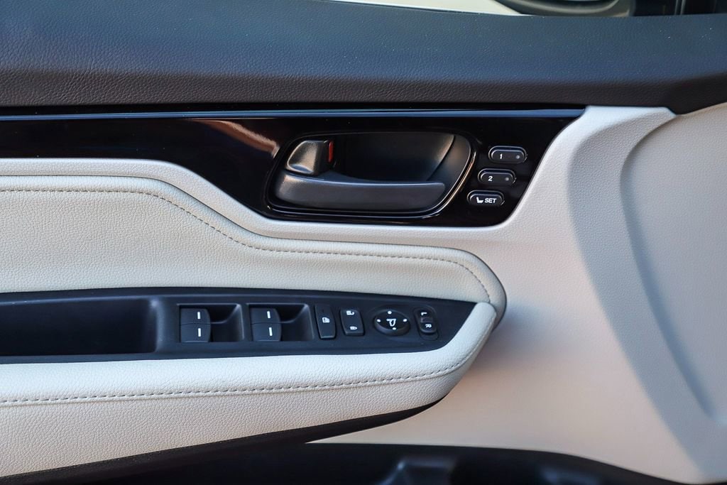 2026 Honda Odyssey Touring - Photo 23