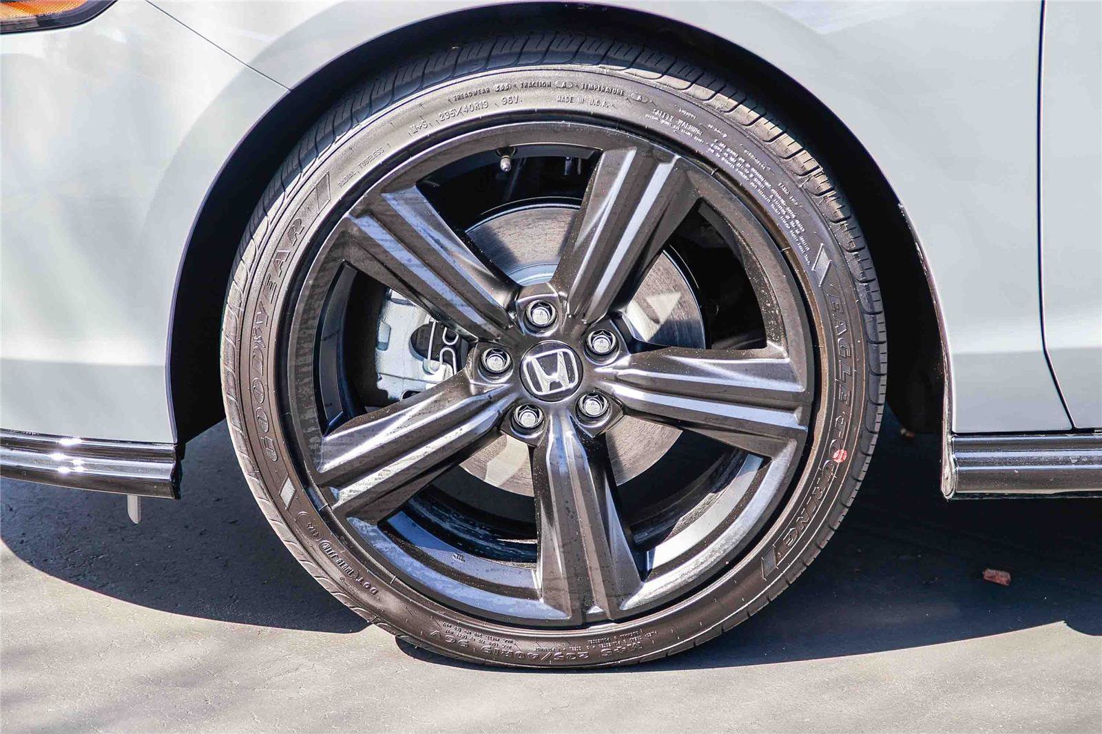 2026 Honda Accord Hybrid Sport-L - Photo 10