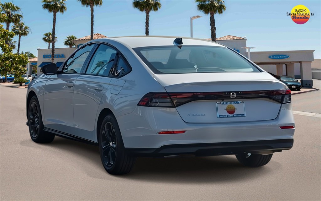 2025 Honda Accord 1.5T SE photo 4